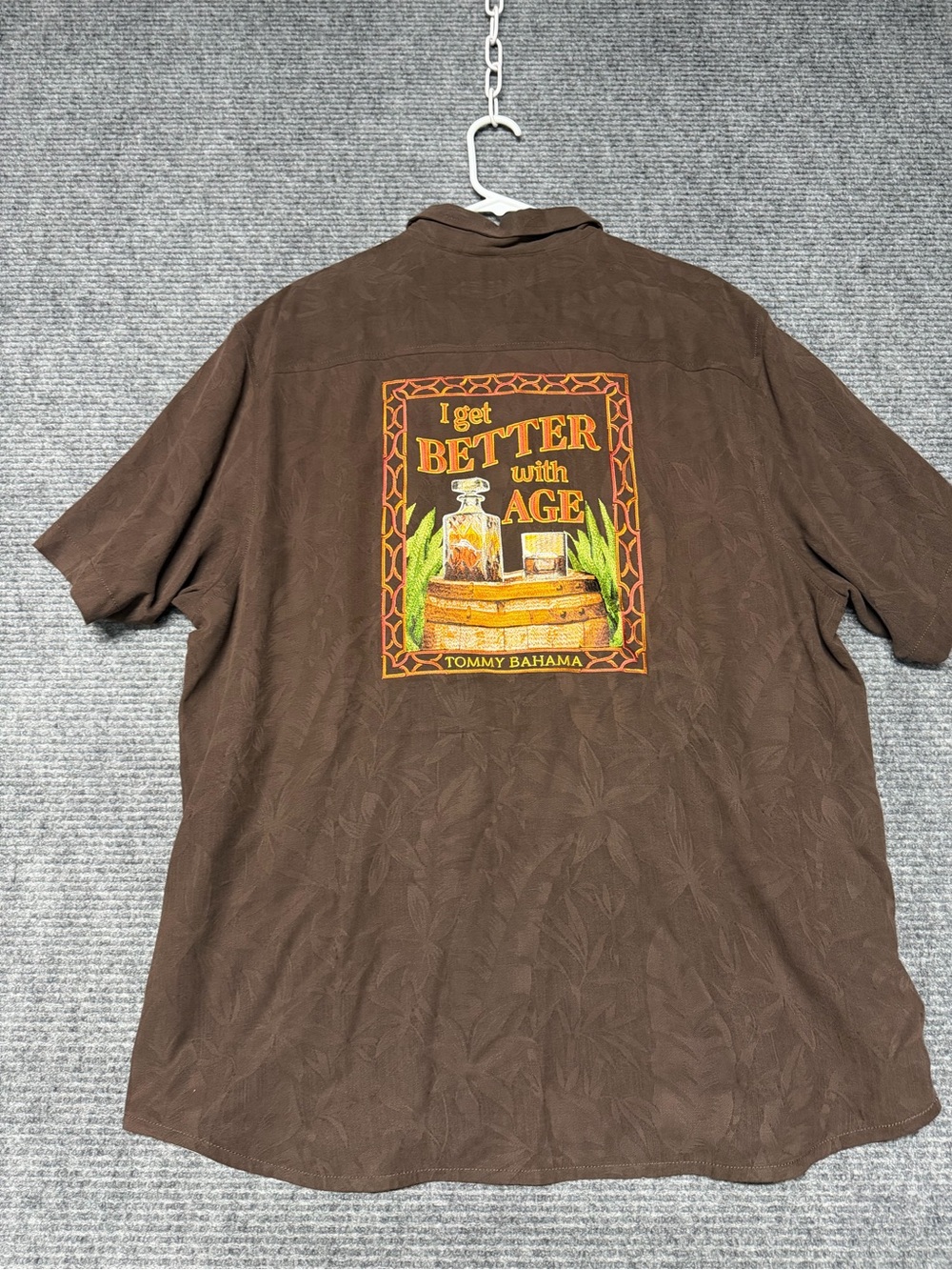 Tommy Bahama Brown Short-Sleeve Button Down Shirt 100% SILK embroidered back